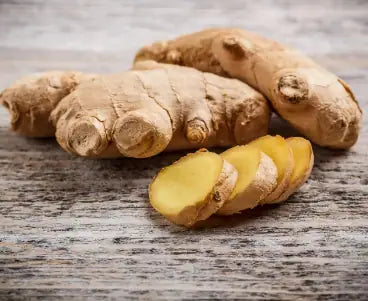 Organic ginger root - anti-inflammatory digestive support ingredient PCOS herbal tea Baia Wellness